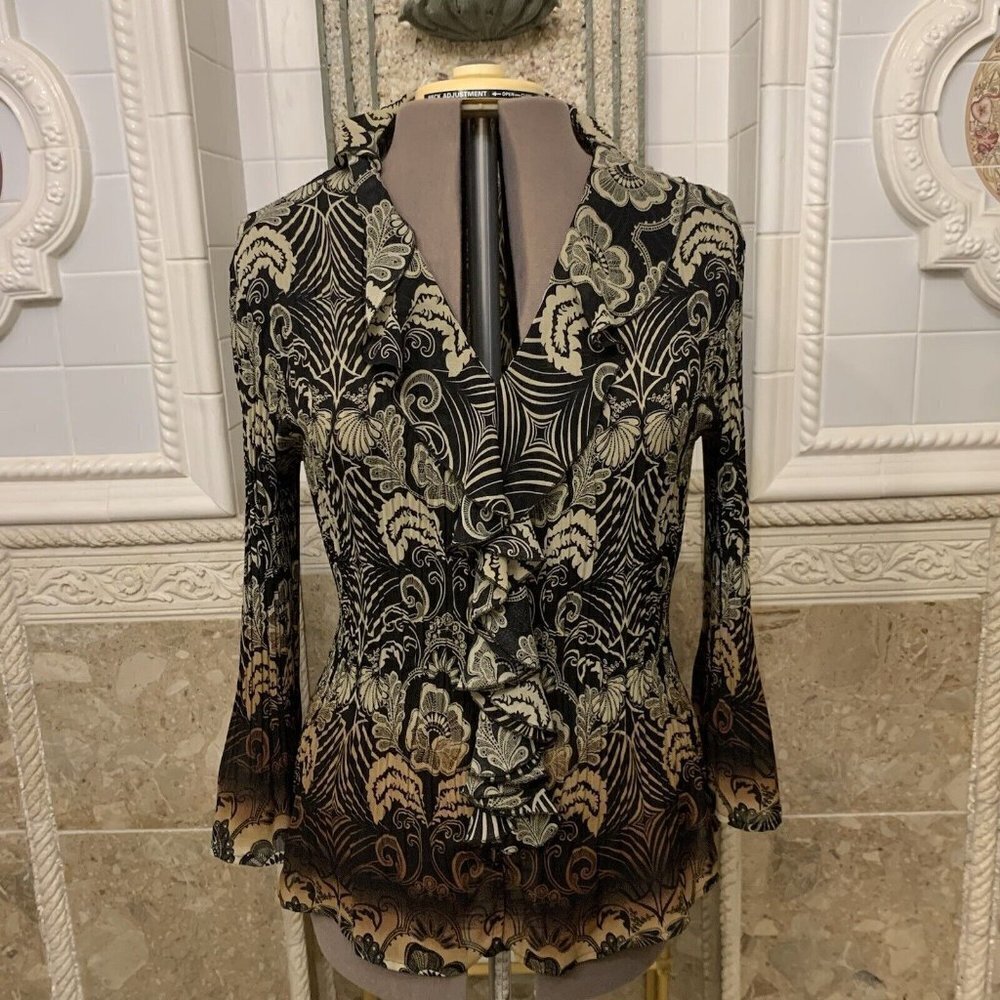 Heirloom. Size M-XL. Ruffled Crinkle Romantic Blouse. Long Bell Sleeves. B41